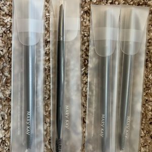 NEW Mary Kay Eyebrow & Liner Brushes!